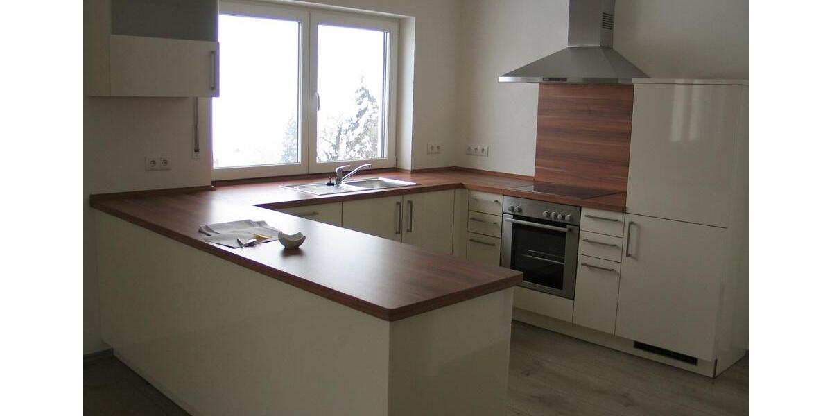 Etagenwohnung Büchlberg - 4 Zimmer, 115 m&sup2;, 990&euro; | Angebot:25948027