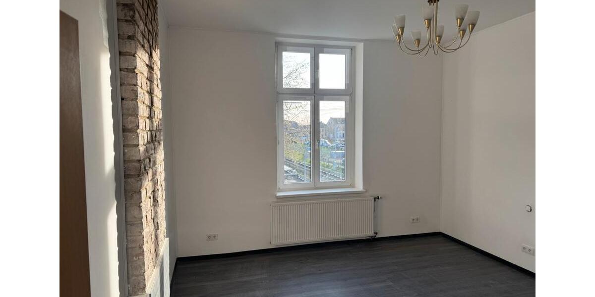 Etagenwohnung Mönchengladbach West - 6 Zimmer, 194 m&sup2;, 1.830&euro; | Angebot:26605396