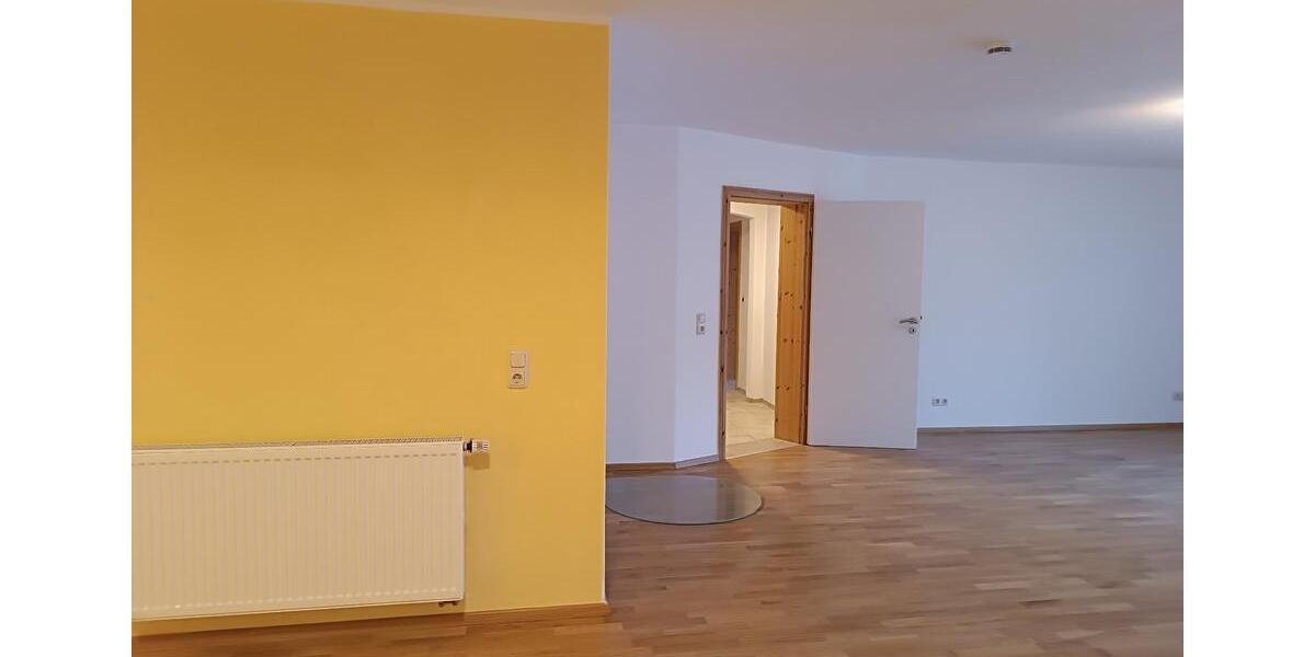 Etagenwohnung Wald - 2 Zimmer, 90 m&sup2;, 520&euro; | Angebot:24627953