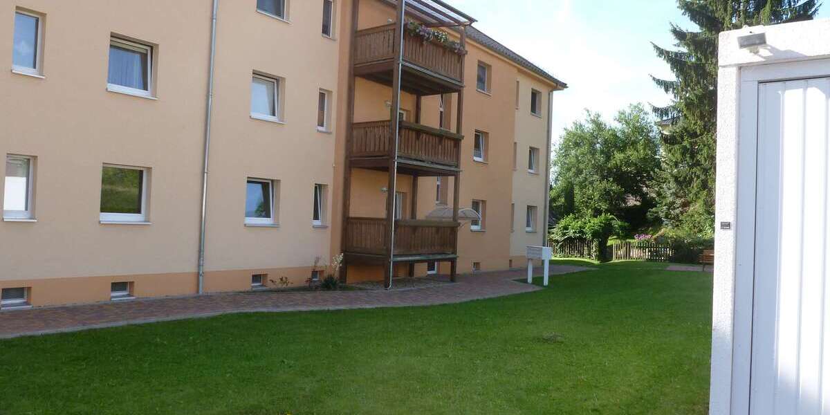Etagenwohnung Freital Hainsberg - 1 Zimmer, 40 m&sup2;, 340&euro; | Angebot:26125095