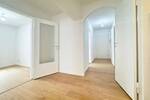 Neustadt Großzügige 4-Zimmer-Wohnung in zentraler Lage
