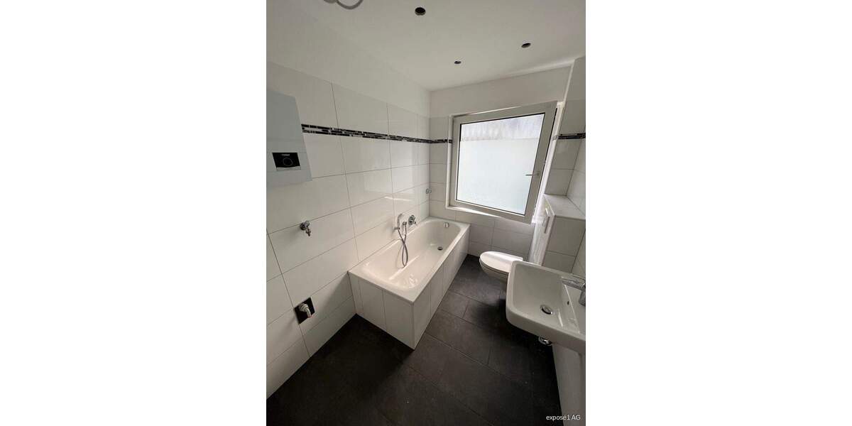 Etagenwohnung Hagen / Rummenohl Dahl - 3 Zimmer, 67 m&sup2;, 450&euro; | Angebot:25089280