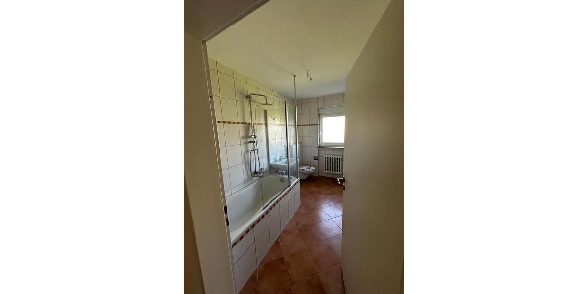 Etagenwohnung Wolfhagen - 3 Zimmer, 91 m&sup2;, 730&euro; | Angebot:26279480