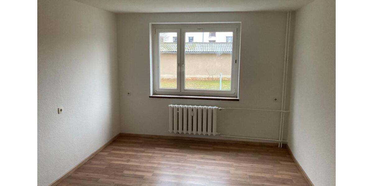 Etagenwohnung Frohburg - 3 Zimmer, 58 m&sup2;, 280&euro; | Angebot:26664077
