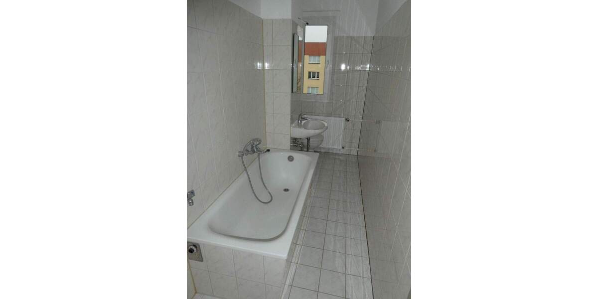 Etagenwohnung Bad Düben Weinbergshäuser - 3 Zimmer, 60 m&sup2;, 335&euro; | Angebot:25701607