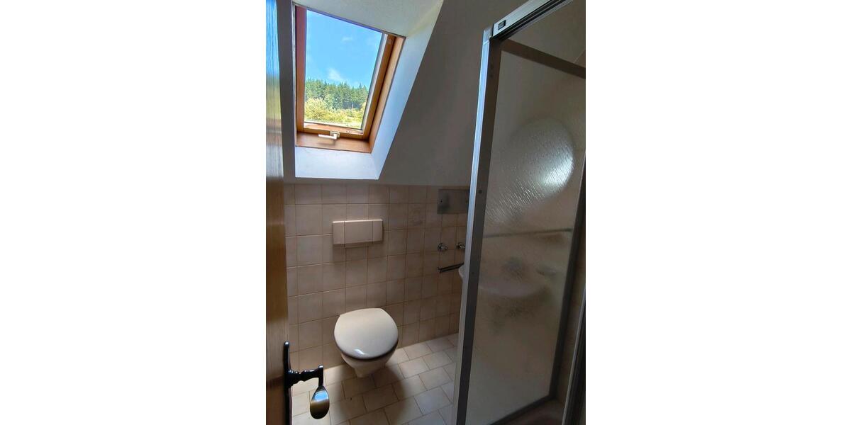 Dachgeschoßwohnung Engen - 3.5 Zimmer, 85 m&sup2;, 820&euro; | Angebot:26697102