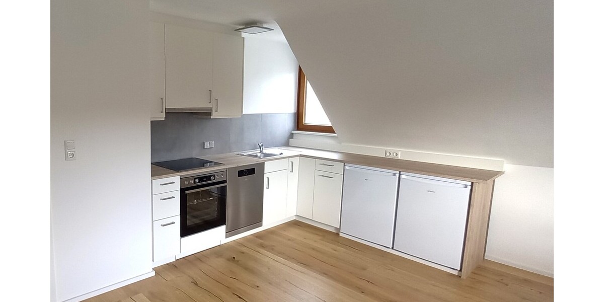 Dachgeschosswohnung mit Weitblick im idyllischen Berghausen bei Königswinter - Dachgeschoßwohnung Königswinter Berghausen | Angebot:26177242