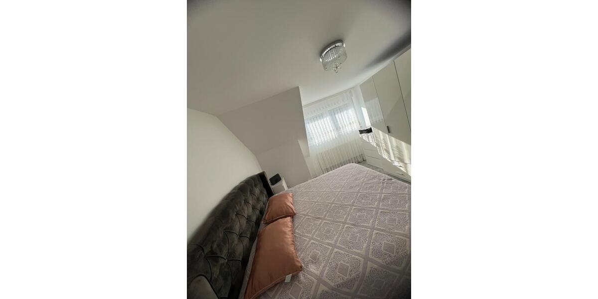 Dachgeschoßwohnung Collenberg - 4 Zimmer, 1.150&euro; | Angebot:23026935