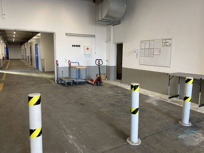 Gewerbeobjekt Schwerin Lankow - 180&euro; | Angebot:23954248