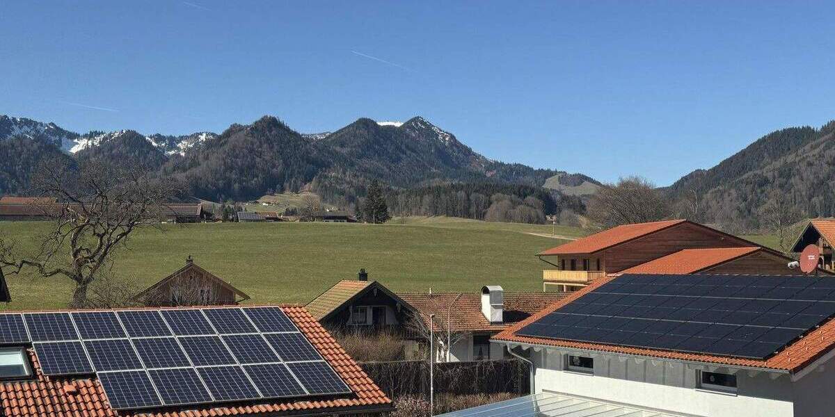 Etagenwohnung Ruhpolding Schwaig - 3 Zimmer, 91 m&sup2;, 1.455&euro; | Angebot:26189243