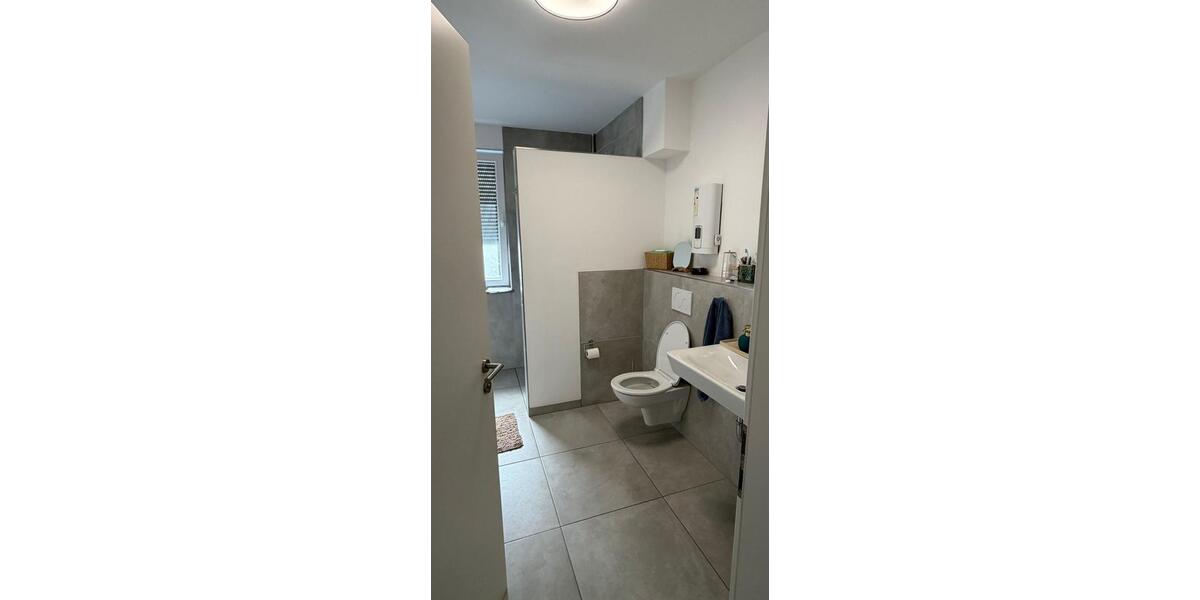 Etagenwohnung Düren Rölsdorf - 2 Zimmer, 82 m&sup2;, 1.125&euro; | Angebot:26270988