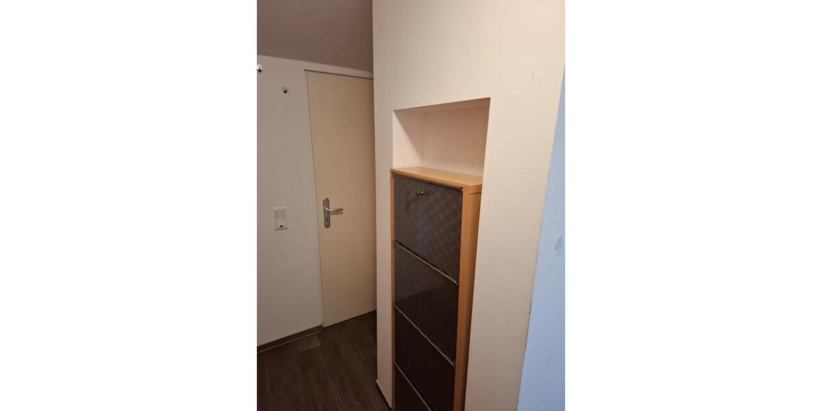 Dachgeschoßwohnung Friedewald - 1 Zimmer, 40 m&sup2;, 400&euro; | Angebot:26068072