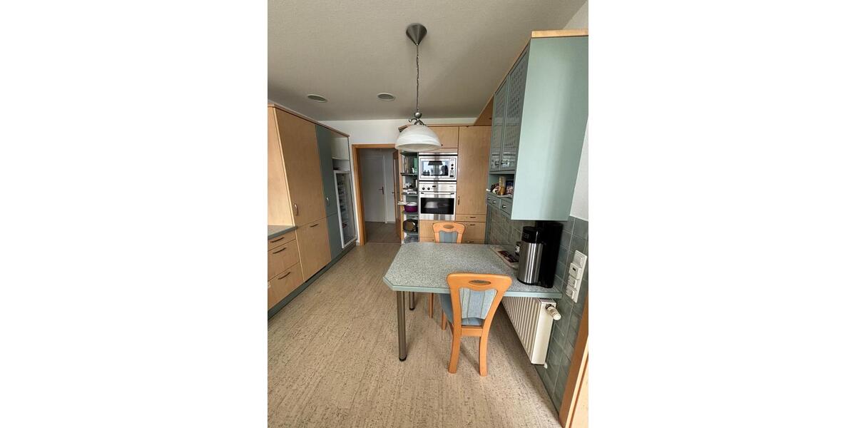 Wohnen auf Zeit Nürtingen - 7 Zimmer, 20 m&sup2;, 545&euro; | Angebot:26342228