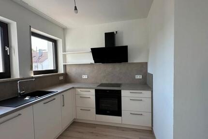 Wohnung Straubing - 4 Zimmer, 118 m&sup2;, 1.490&euro; | Angebot:27609806