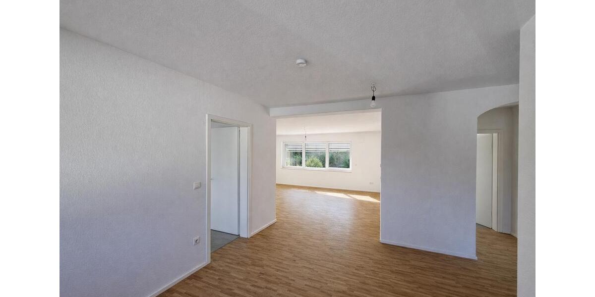 Maisonettenwohnung Bad Dürkheim - 5 Zimmer, 156 m&sup2;, 1.800&euro; | Angebot:25823193