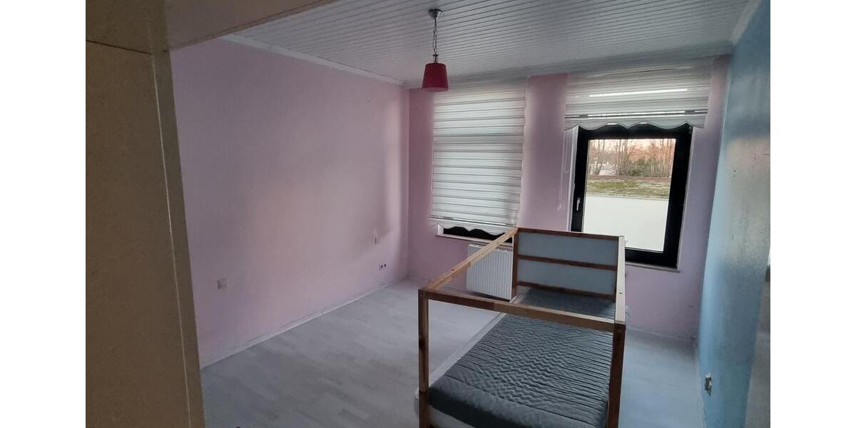 Etagenwohnung Bremerhaven Wulsdorf - 3 Zimmer, 81 m&sup2;, 630&euro; | Angebot:24661556