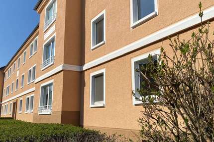Wohnung Dessau-Roßlau Roßlau - 4 Zimmer, 81 m&sup2;, 620&euro; | Angebot:25933796
