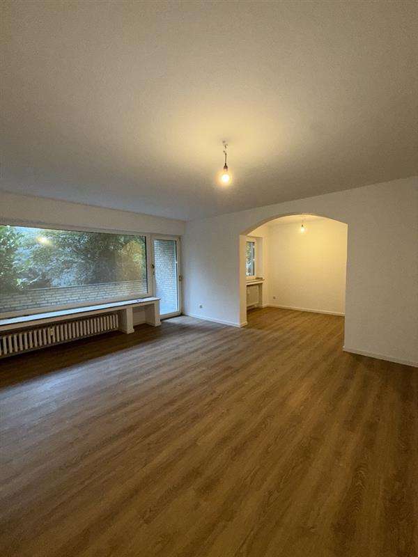 Wohnung zum Mieten in Düsseldorf 900 € 77.3 m² 3 zimmer