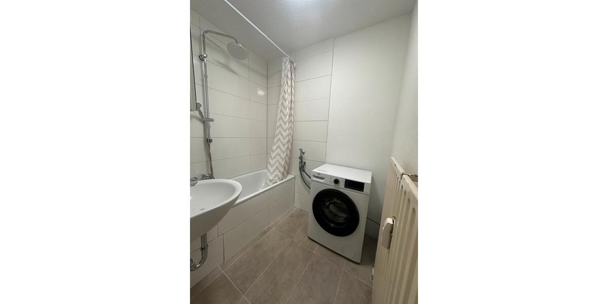 Wohnen auf Zeit Mainz Bretzenheim - 4 Zimmer, 1 m&sup2;, 545&euro; | Angebot:25791498