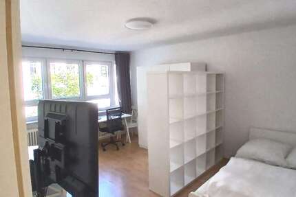 Wohnung zum Mieten in Frankfurt am Main 870 € 27 m² 1 zimmer