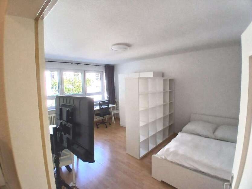 Wohnung zum Mieten in Frankfurt am Main 870 € 27 m² 1 zimmer