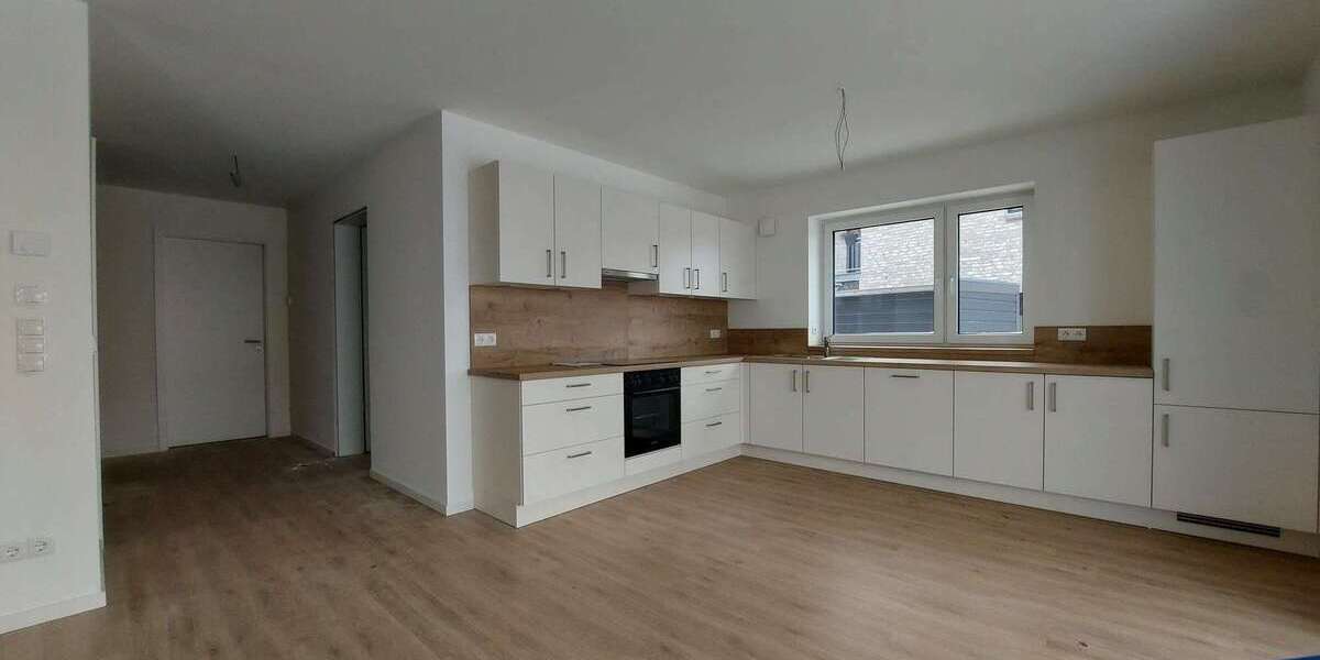 Etagenwohnung Schülp - 3 Zimmer, 94 m&sup2;, 1.320&euro; | Angebot:25150382