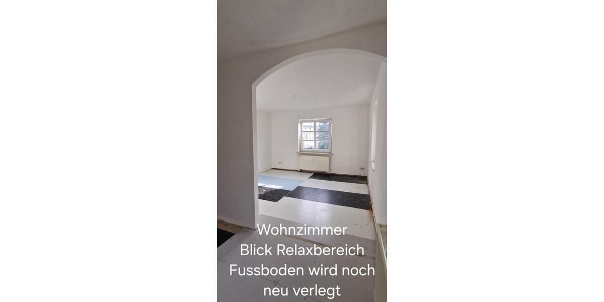 Erdgeschoßwohnung Hohenstein-Ernstthal Ernstthal - 2 Zimmer, 74 m&sup2;, 420&euro; | Angebot:25758533