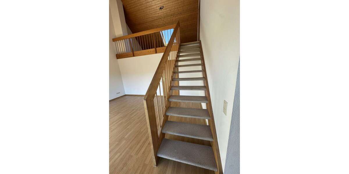 Etagenwohnung Reutlingen Betzingen - 3 Zimmer, 83 m&sup2;, 1.030&euro; | Angebot:25127133