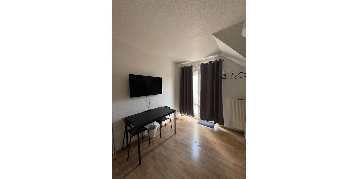 Monteurwohnung mit 6 Zimmern (12 Betten) in 59497 Werl 6 zimmer