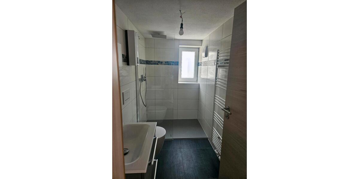 Erdgeschoßwohnung Lachen - 4 Zimmer, 70 m&sup2;, 850&euro; | Angebot:25395611