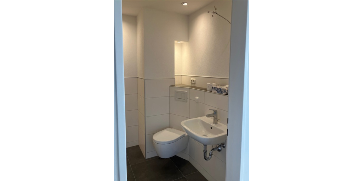 Etagenwohnung Kitzingen - 3 Zimmer, 94 m&sup2;, 1.050&euro; | Angebot:26192071