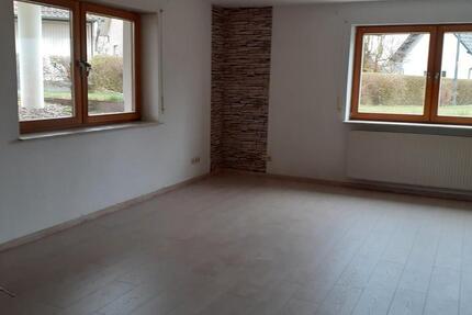 Wohnung Wehretal - 3 Zimmer, 93 m&sup2;, 450&euro; | Angebot:26034187