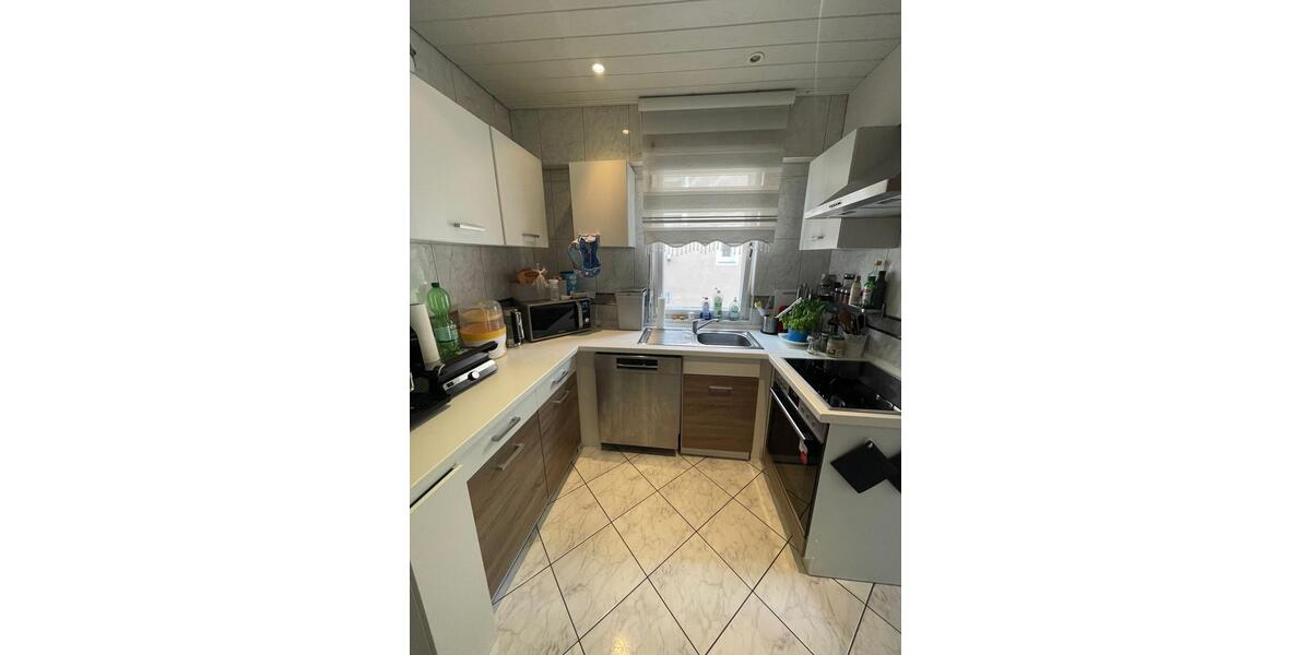 Erdgeschoßwohnung Stuttgart Zuffenhausen - 3.5 Zimmer, 80 m&sup2;, 1.450&euro; | Angebot:26676199