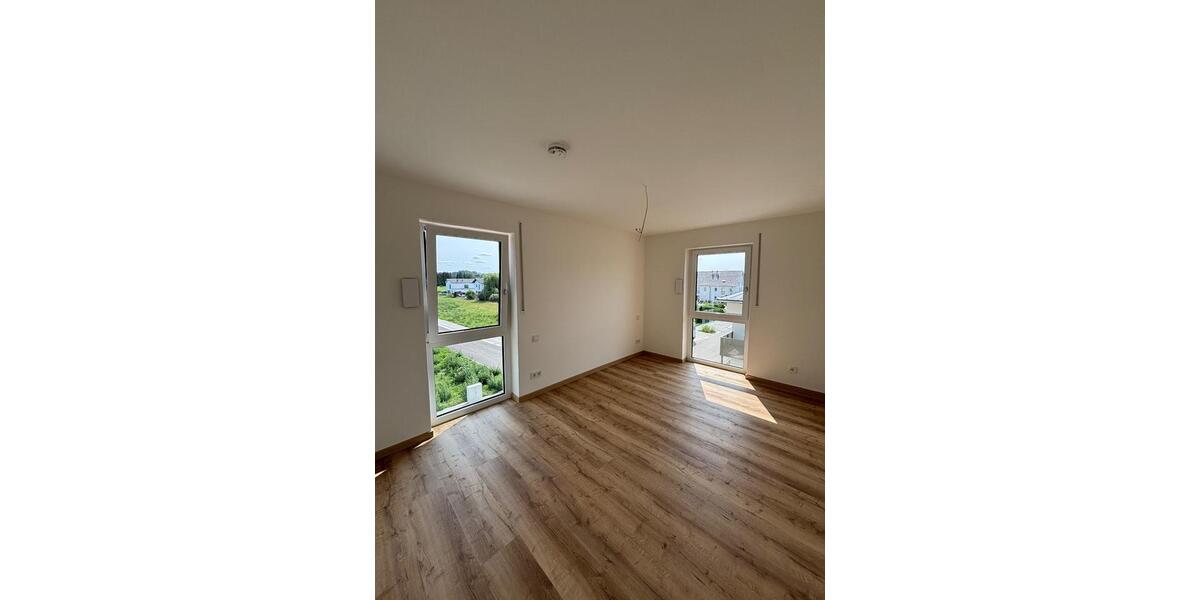 Dachgeschoßwohnung Landau an der Isar - 1.5 Zimmer, 55 m&sup2;, 715&euro; | Angebot:26067004