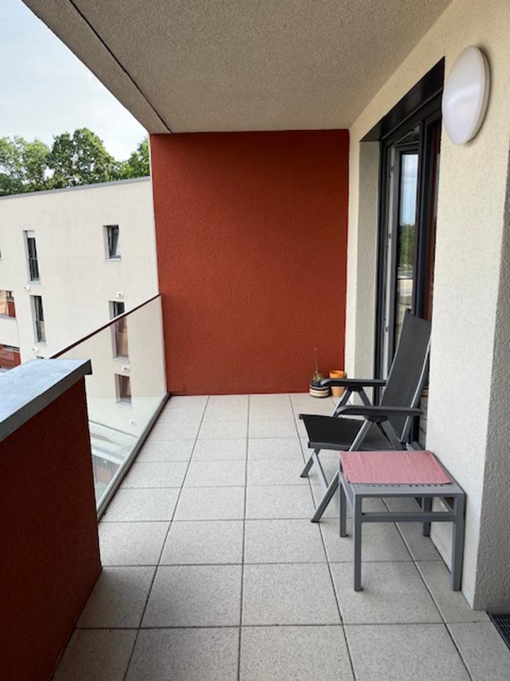 3-Zi. Whg. mit Loggia und moderner Einbauküche (Neubau)