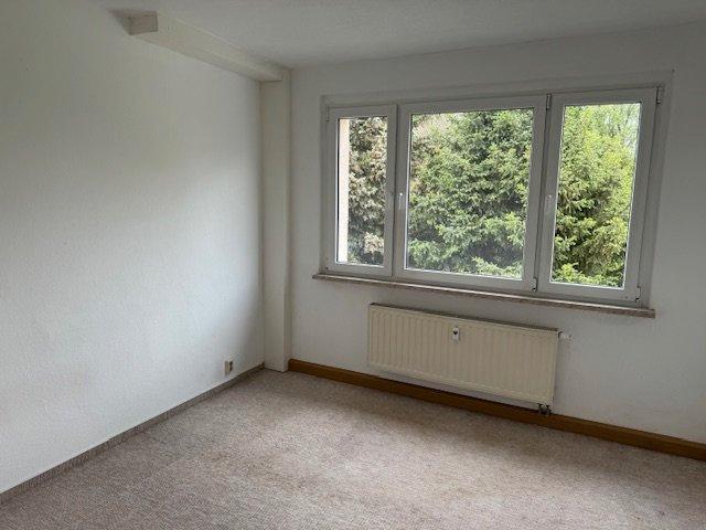 Hochparterre Waldheim - 3 Zimmer, 61 m&sup2;, 399&euro; | Angebot:24002246