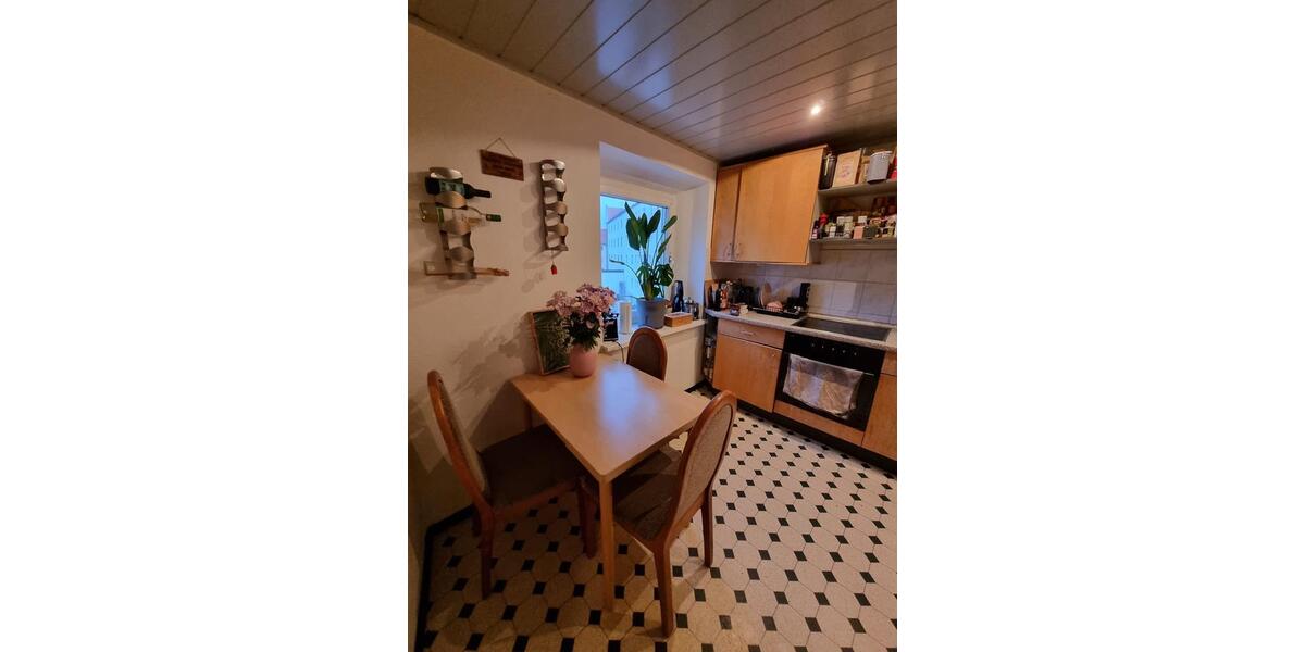 Wohnen auf Zeit Regensburg Ganghofersiedlung - 1 Zimmer, 10 m&sup2;, 350&euro; | Angebot:26551381