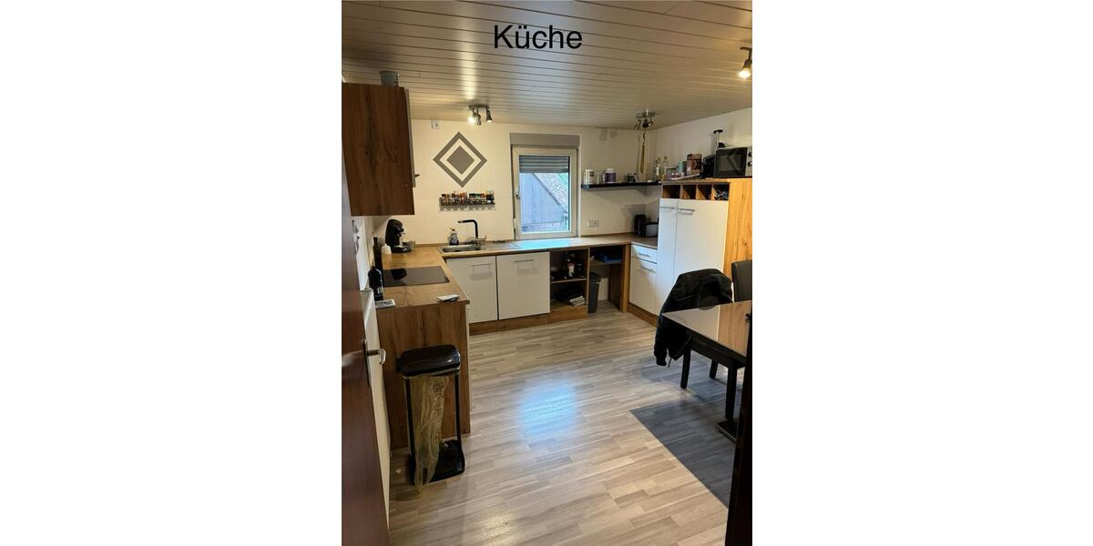 Etagenwohnung Röllbach - 4 Zimmer, 1.000&euro; | Angebot:23134787