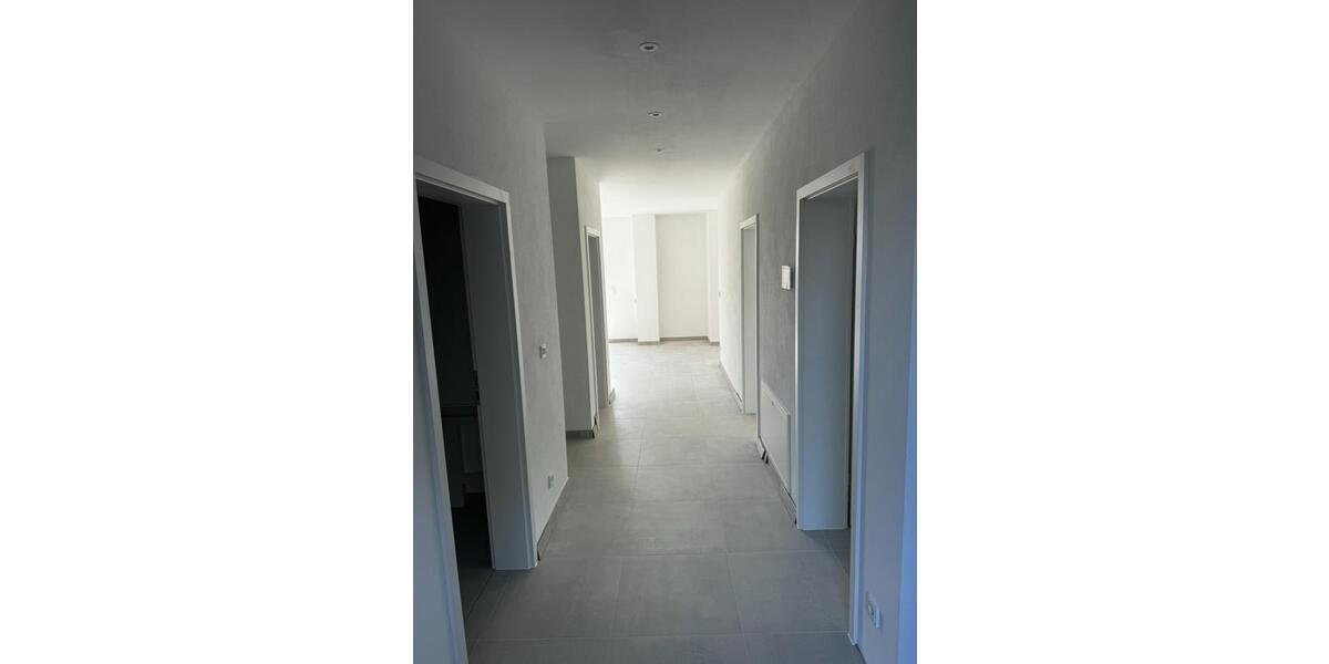 Doppelhaushälfte Mainburg - 5 Zimmer, 160 m&sup2;, 1.500&euro; | Angebot:24435996