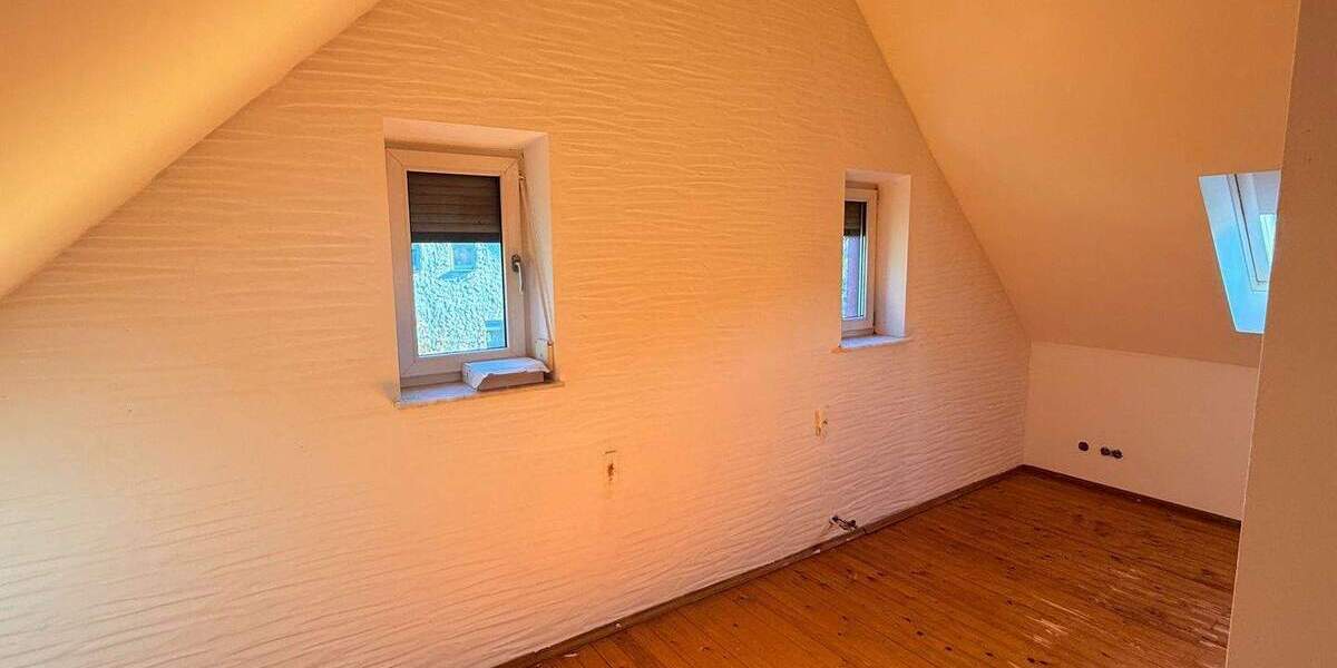 ** Großzügige Maisonette mit Gartenanteil in sonniger, gehobener Lage ** 3 zimmer