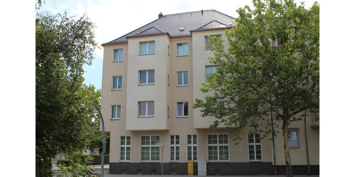 4 Raum Wohnung 2 OG rechts ab sofort frei 4 zimmer