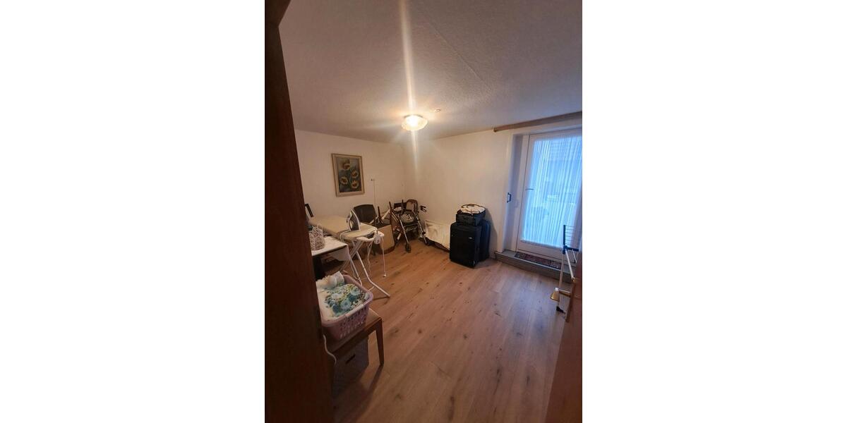 Etagenwohnung Melsungen - 3 Zimmer, 91 m&sup2;, 700&euro; | Angebot:24466553