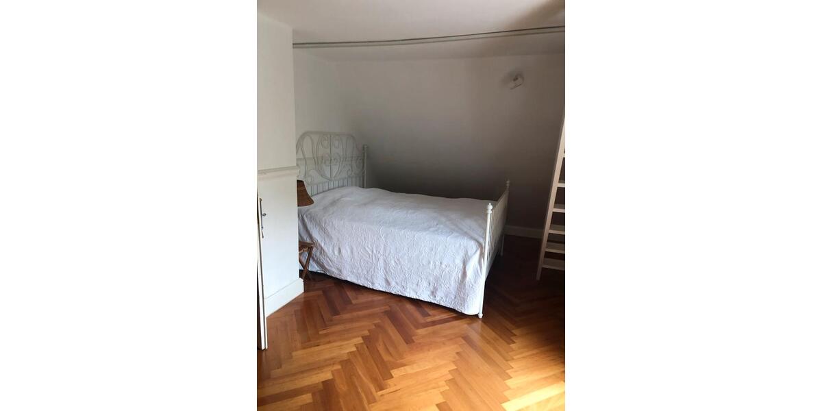 Etagenwohnung Planegg - 1 Zimmer, 25 m&sup2;, 600&euro; | Angebot:25856491