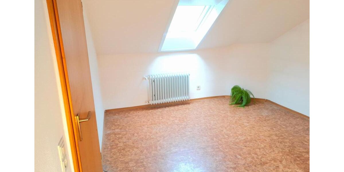 Etagenwohnung Oberkirch - 3 Zimmer, 91 m&sup2;, 683&euro; | Angebot:24788684