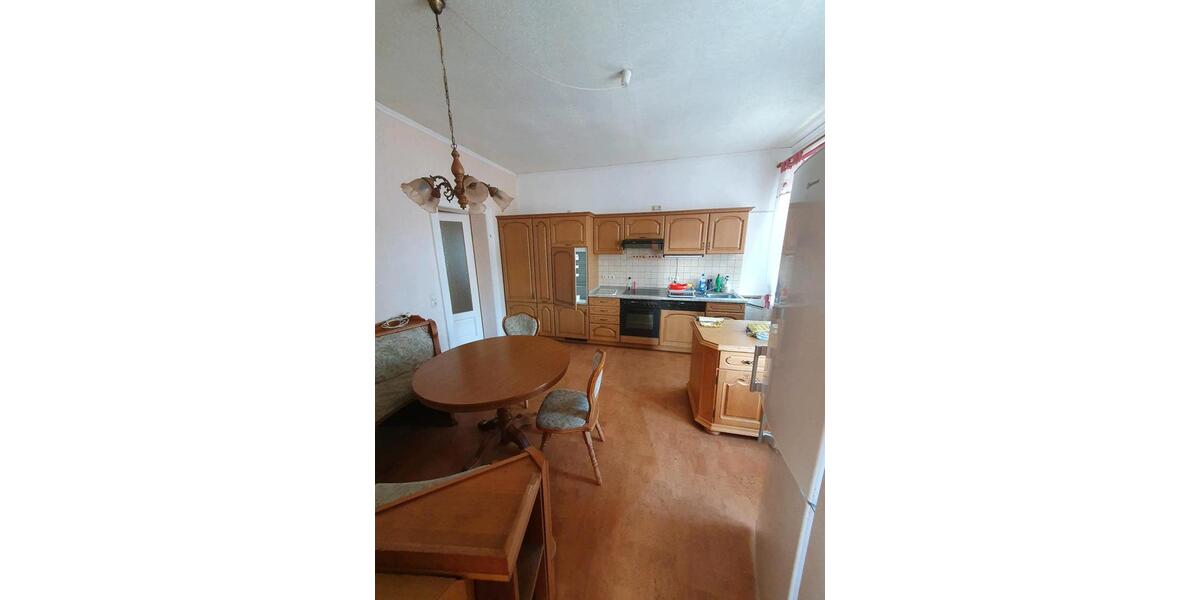 Etagenwohnung Roßwein - 1 Zimmer, 350&euro; | Angebot:23175173