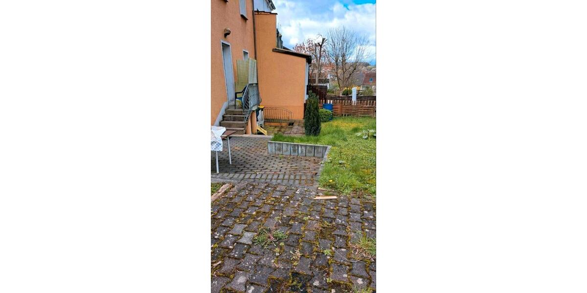 Maisonettenwohnung Püttlingen - 3 Zimmer, 100 m&sup2;, 800&euro; | Angebot:26051598