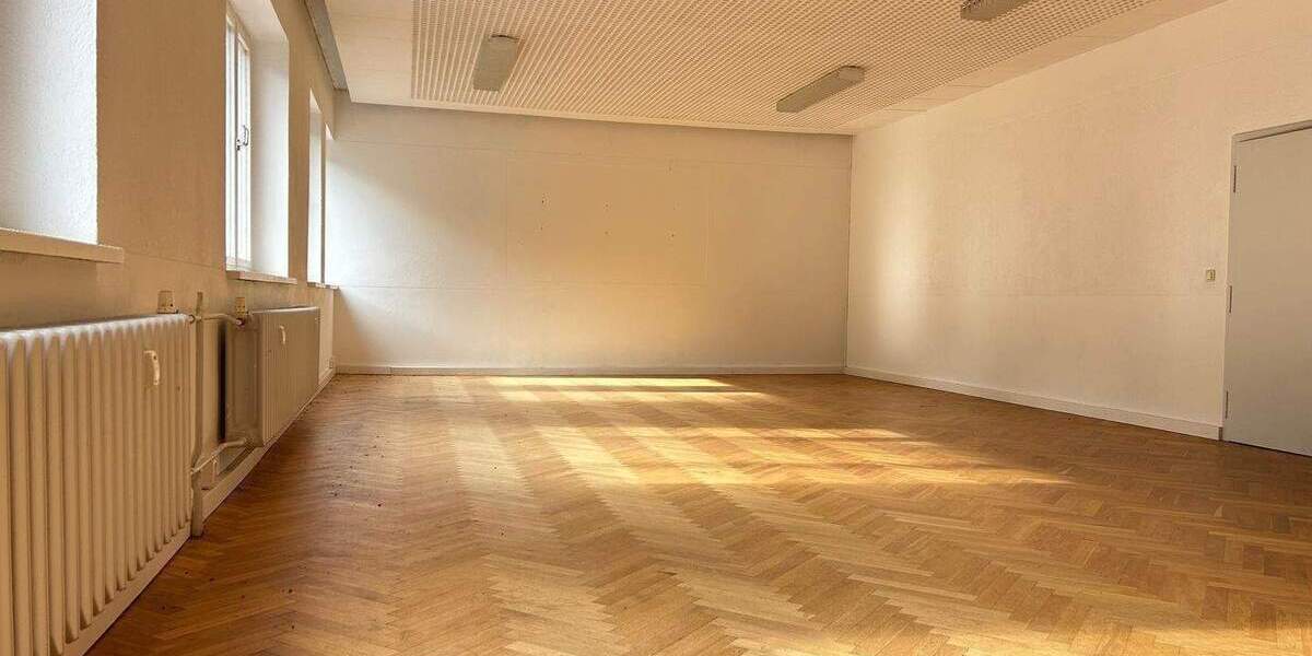 Gewerbeobjekt Niederwiesa - 230&euro; | Angebot:24027984