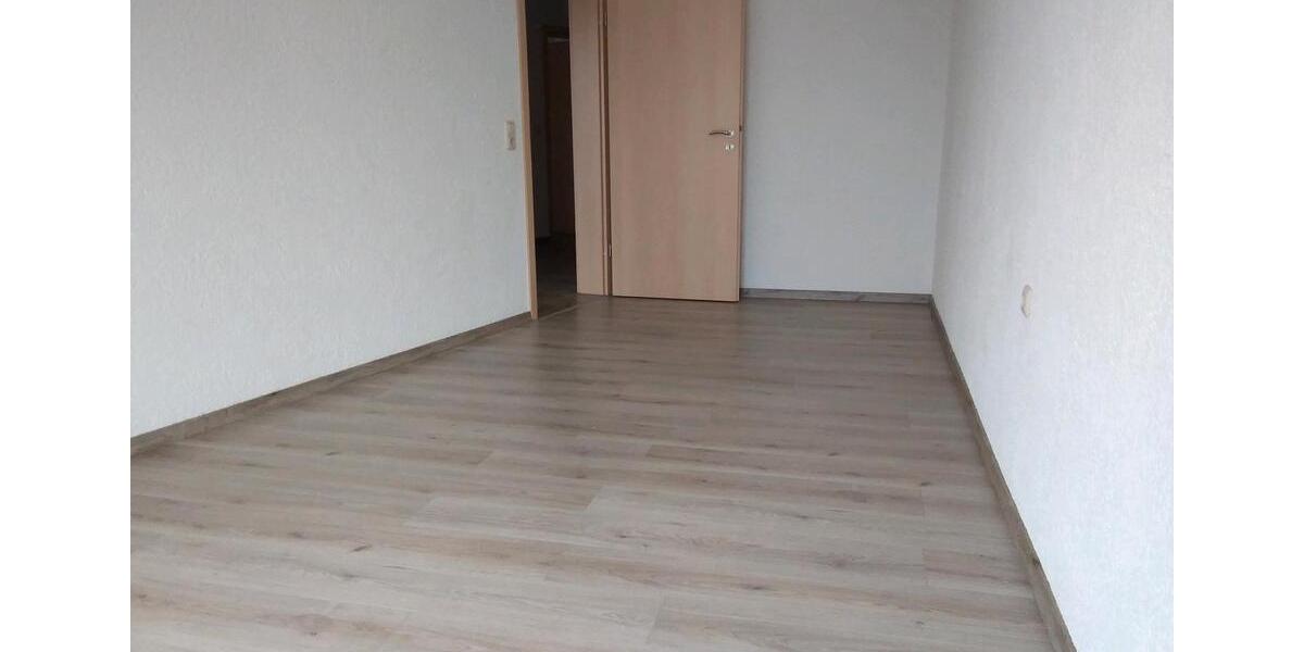 Etagenwohnung Lugau/Erzgebirge Erzgebirge - 3 Zimmer, 77 m&sup2;, 640&euro; | Angebot:26480539