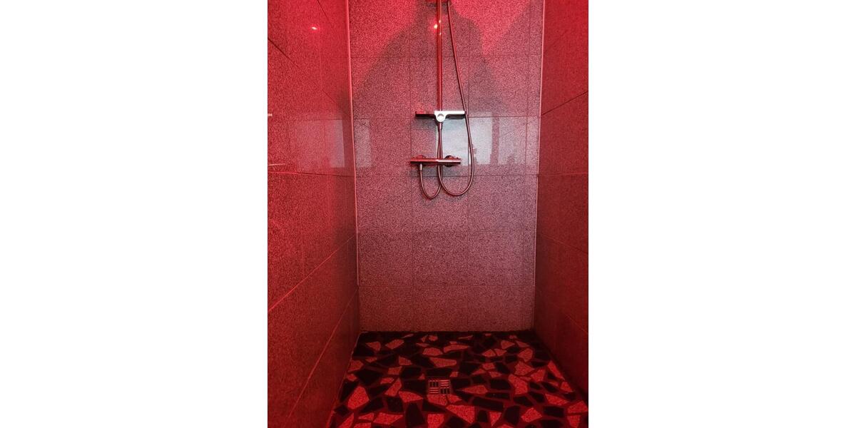 Wohnen auf Zeit Mönchengladbach Süd - 1 Zimmer, 140 m&sup2;, 60&euro; | Angebot:24951655