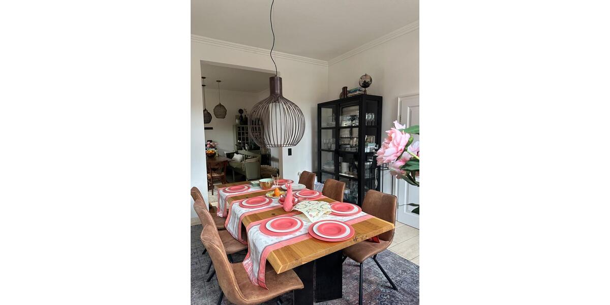 Einfamilienhaus Mönchengladbach West - 7 Zimmer, 290 m&sup2;, 3.360&euro; | Angebot:26126569